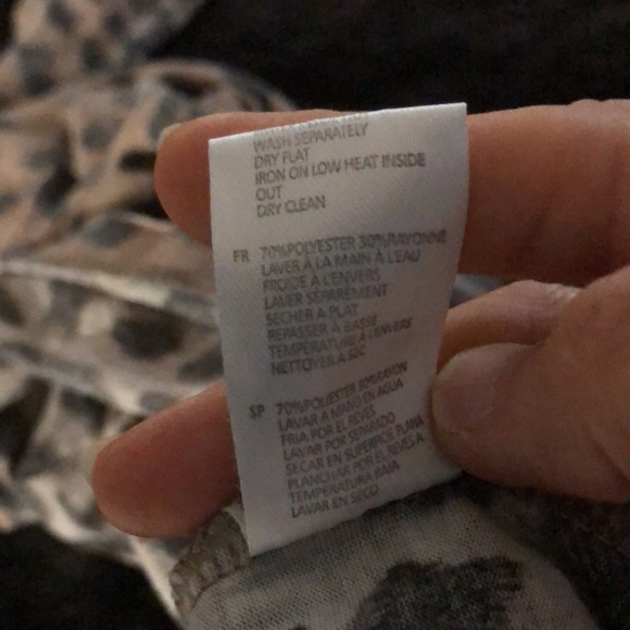 Cheetah print tee - Picture 7 of 7